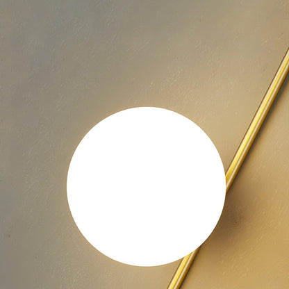 Ballon Brass Wall Lamp