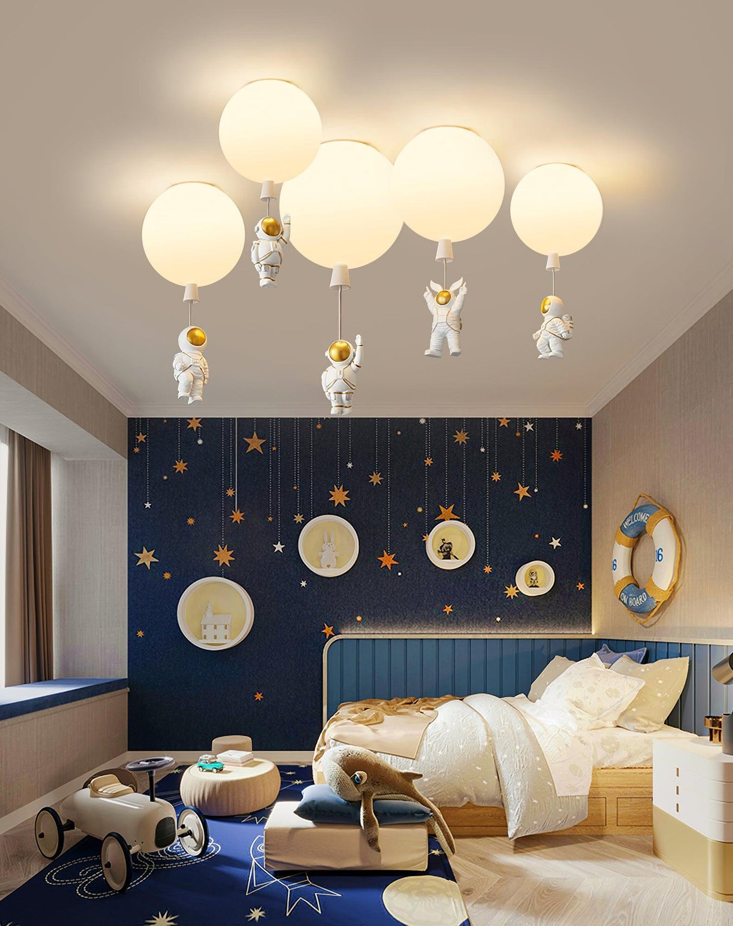 Balloon Glossy Ceiling Light