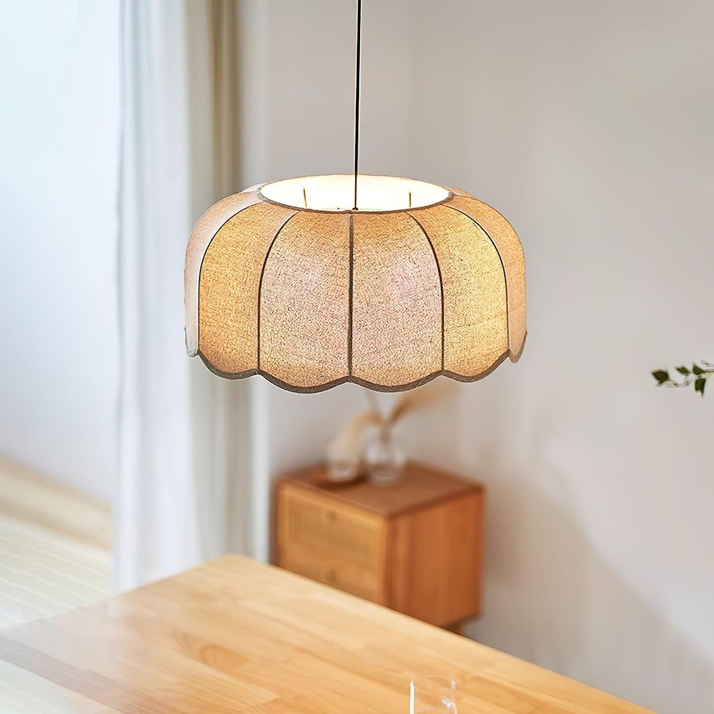 Banana Leaf Pendant Lamp