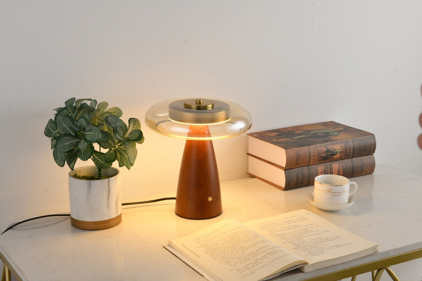 Belluno Table Lamp