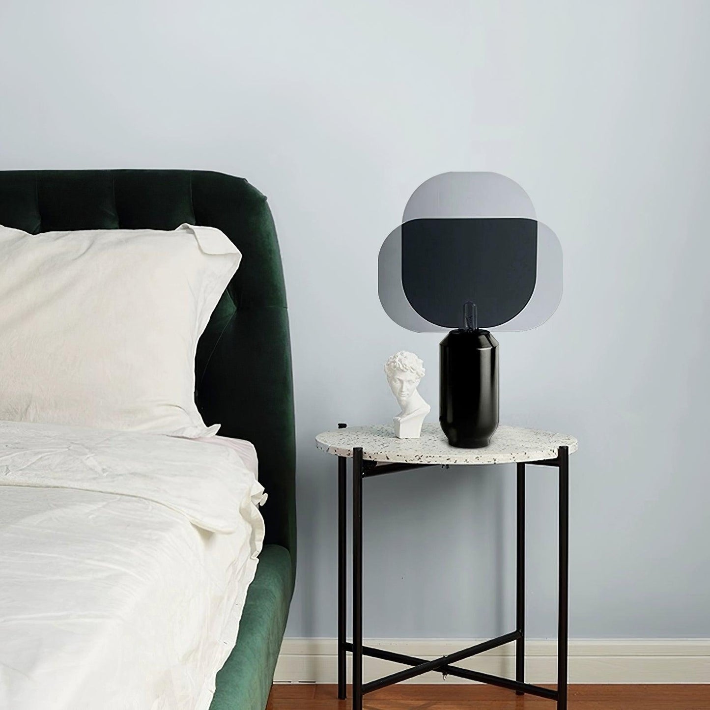 Bery Table Lamp