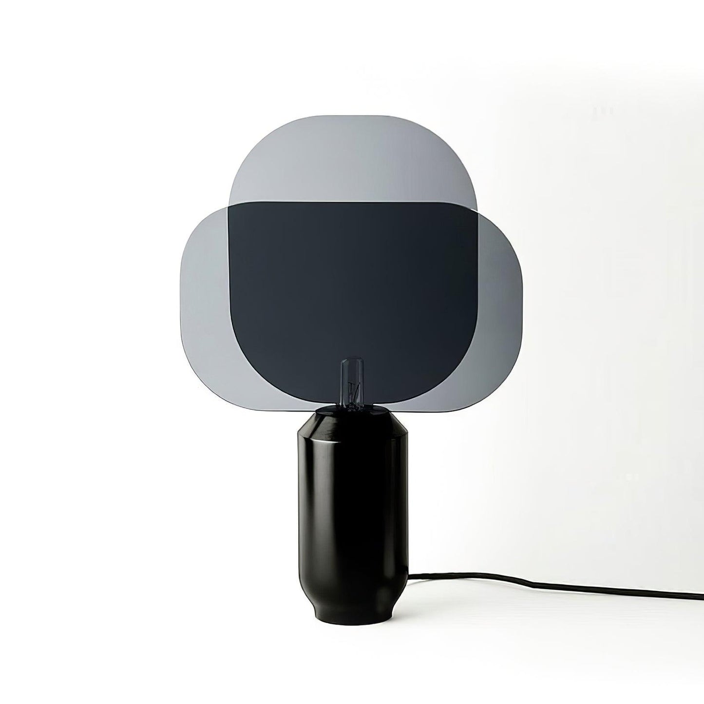 Bery Table Lamp