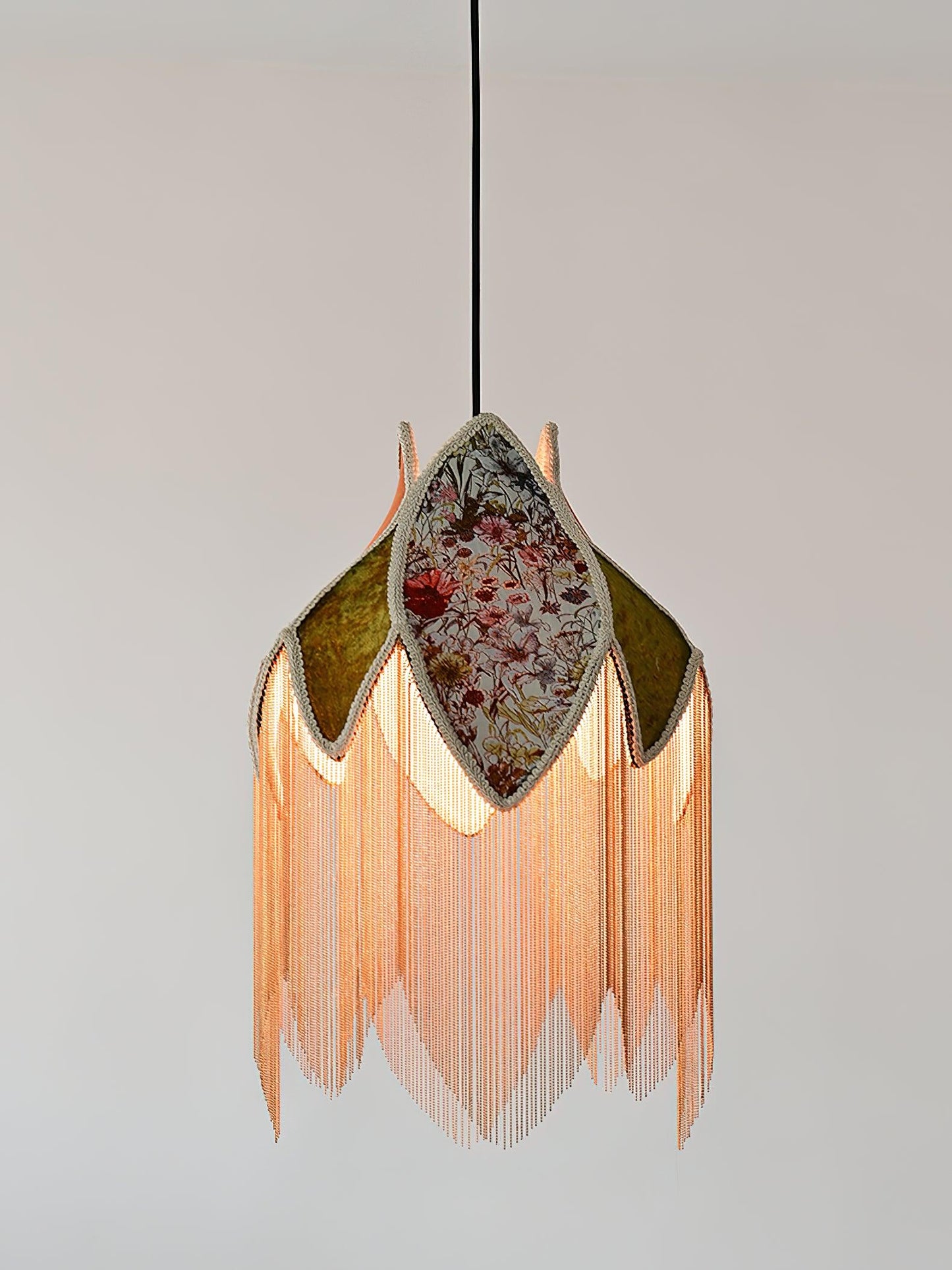 Bette Fringed Pendant Lamp