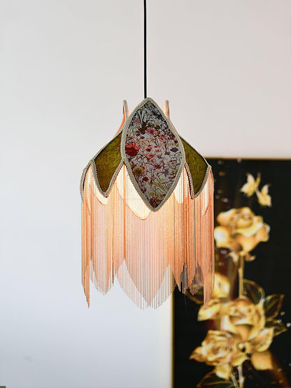 Bette Fringed Pendant Lamp