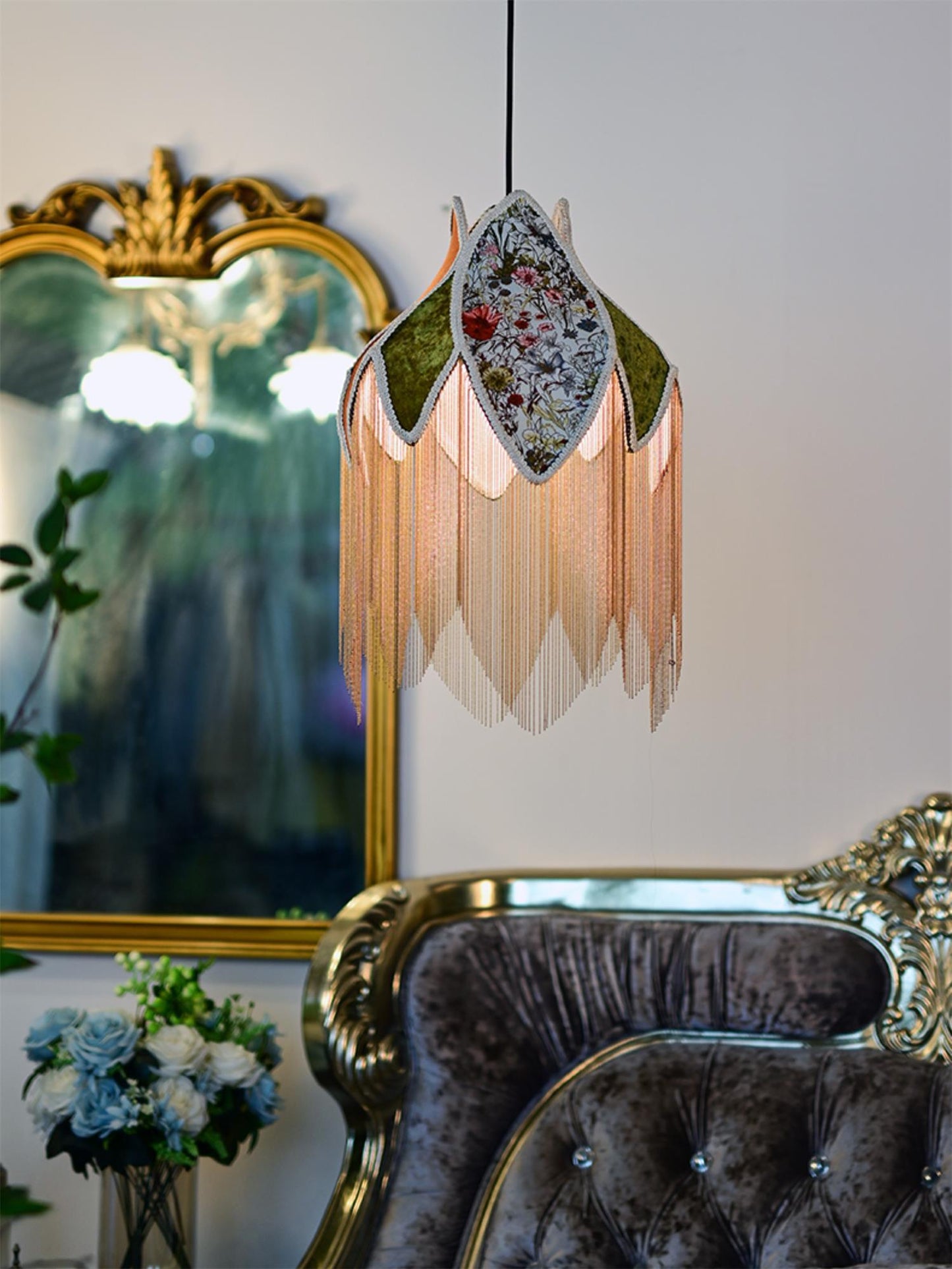 Bette Fringed Pendant Lamp