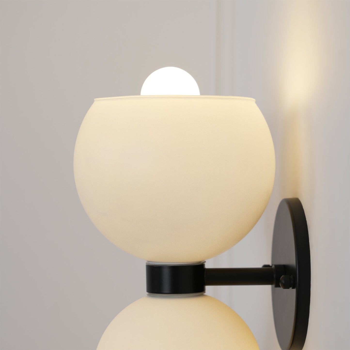 Betty Wall Lamp