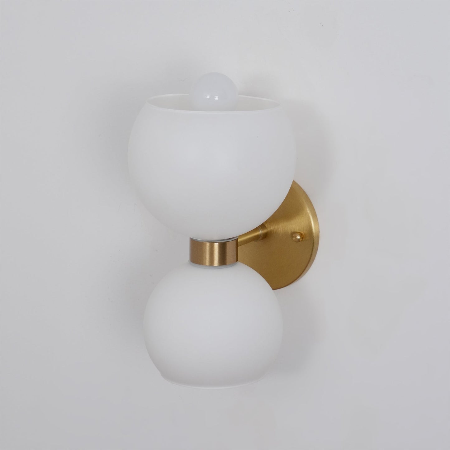 Round Pearl Bracket light Sconce