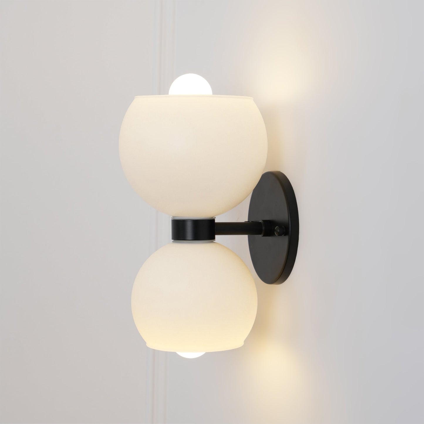 Betty Wall Lamp