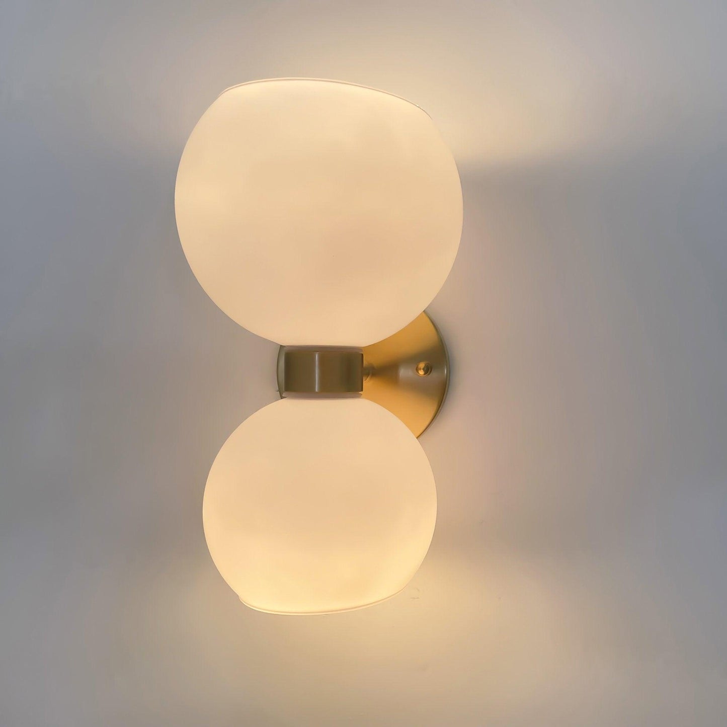 Round Pearl Bracket light Sconce