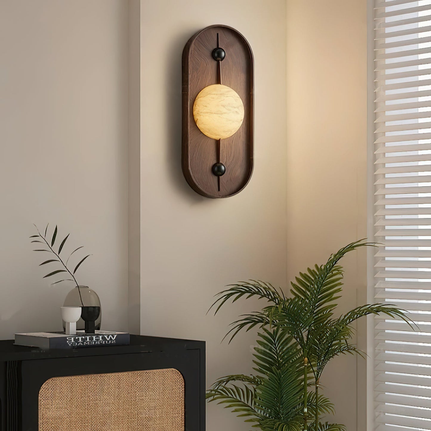 Bezel Wall Lamp