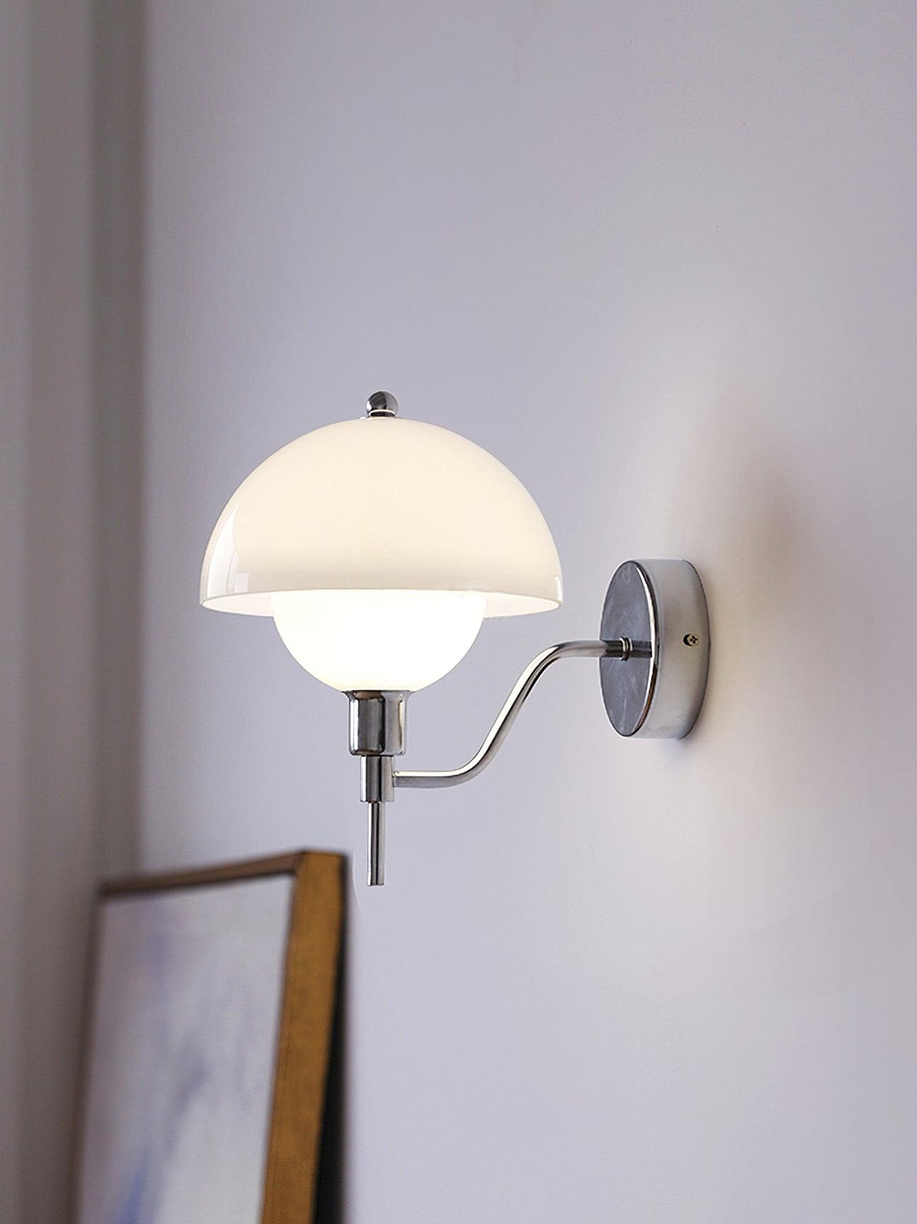 Bidle Wall Light