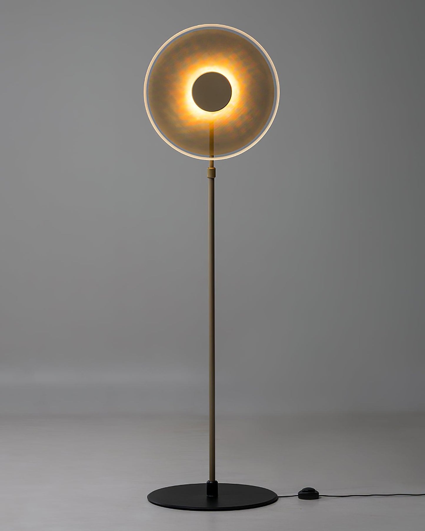 Luxora Floor Lamp