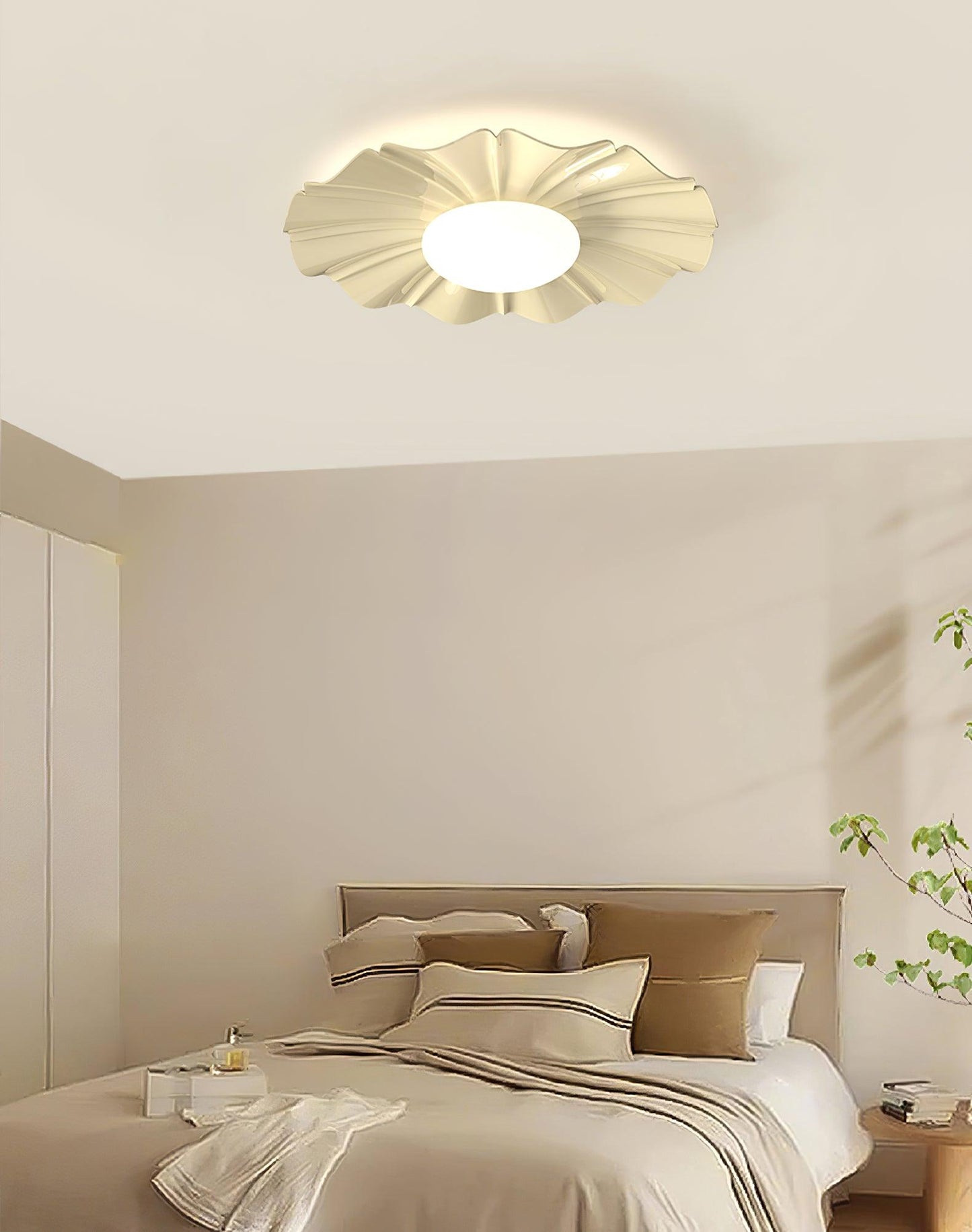 Blooming Flower Ceiling Lamp