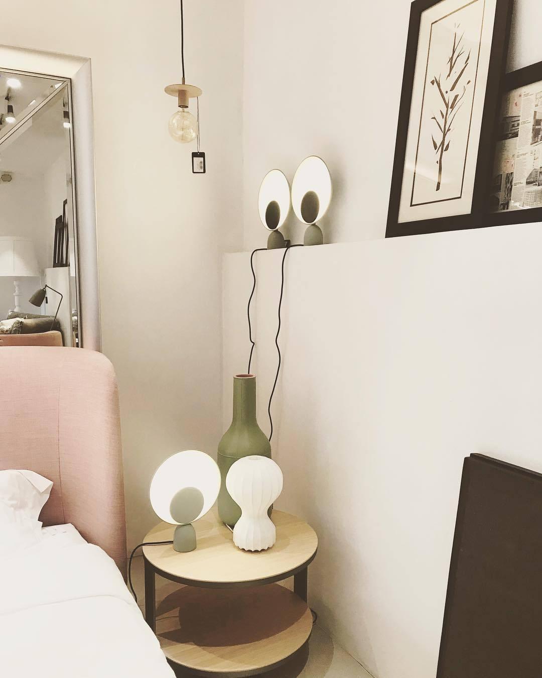 Blooper Table Lamp