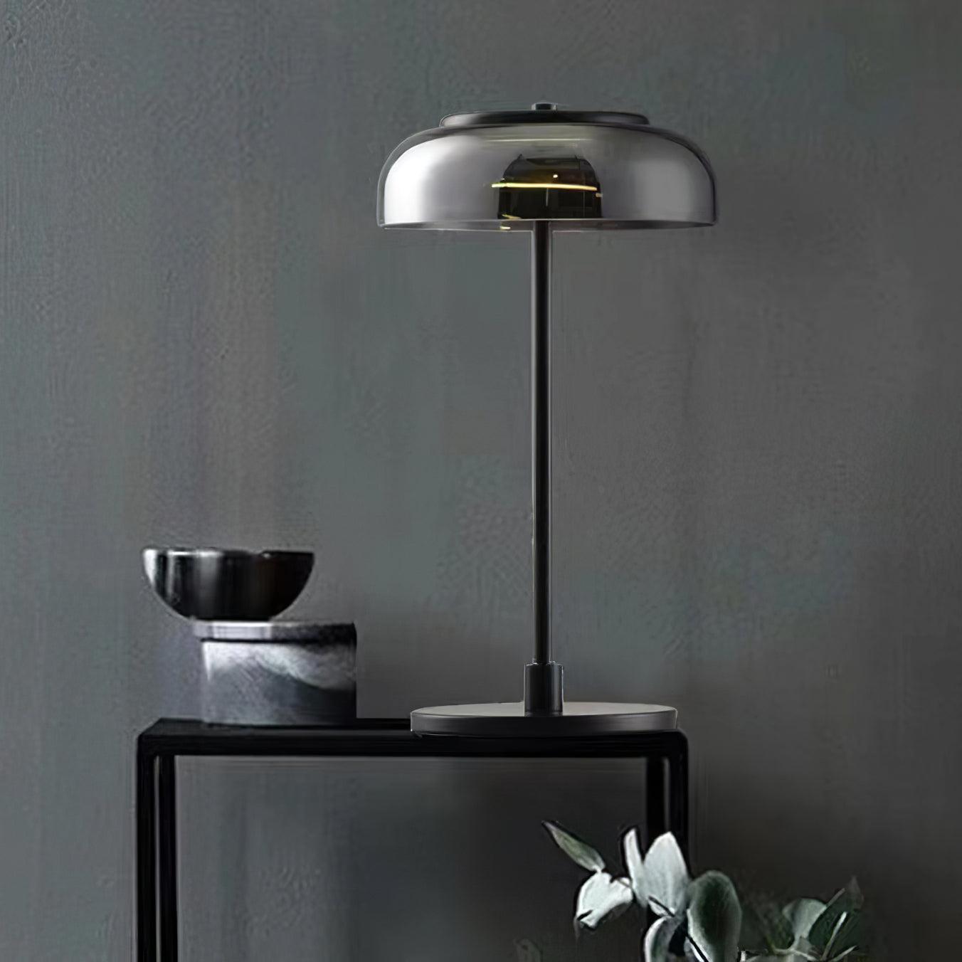 Solara Bedside lamp Table Lamp