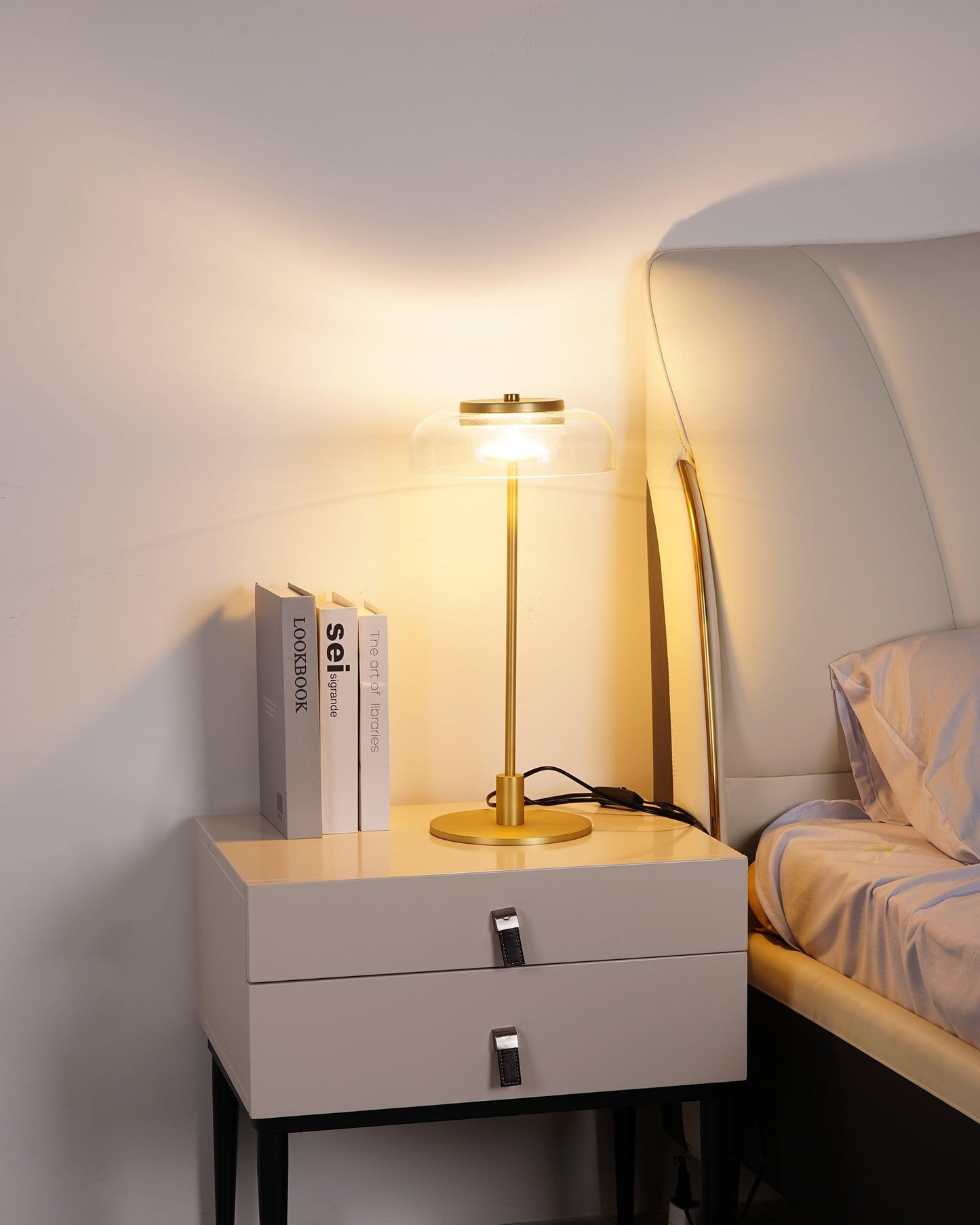 Solara Bedside lamp Table Lamp