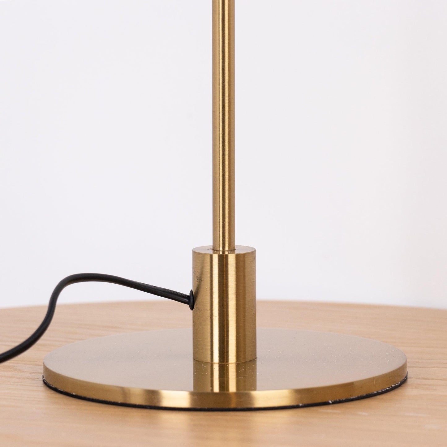 Solara Bedside lamp Table Lamp