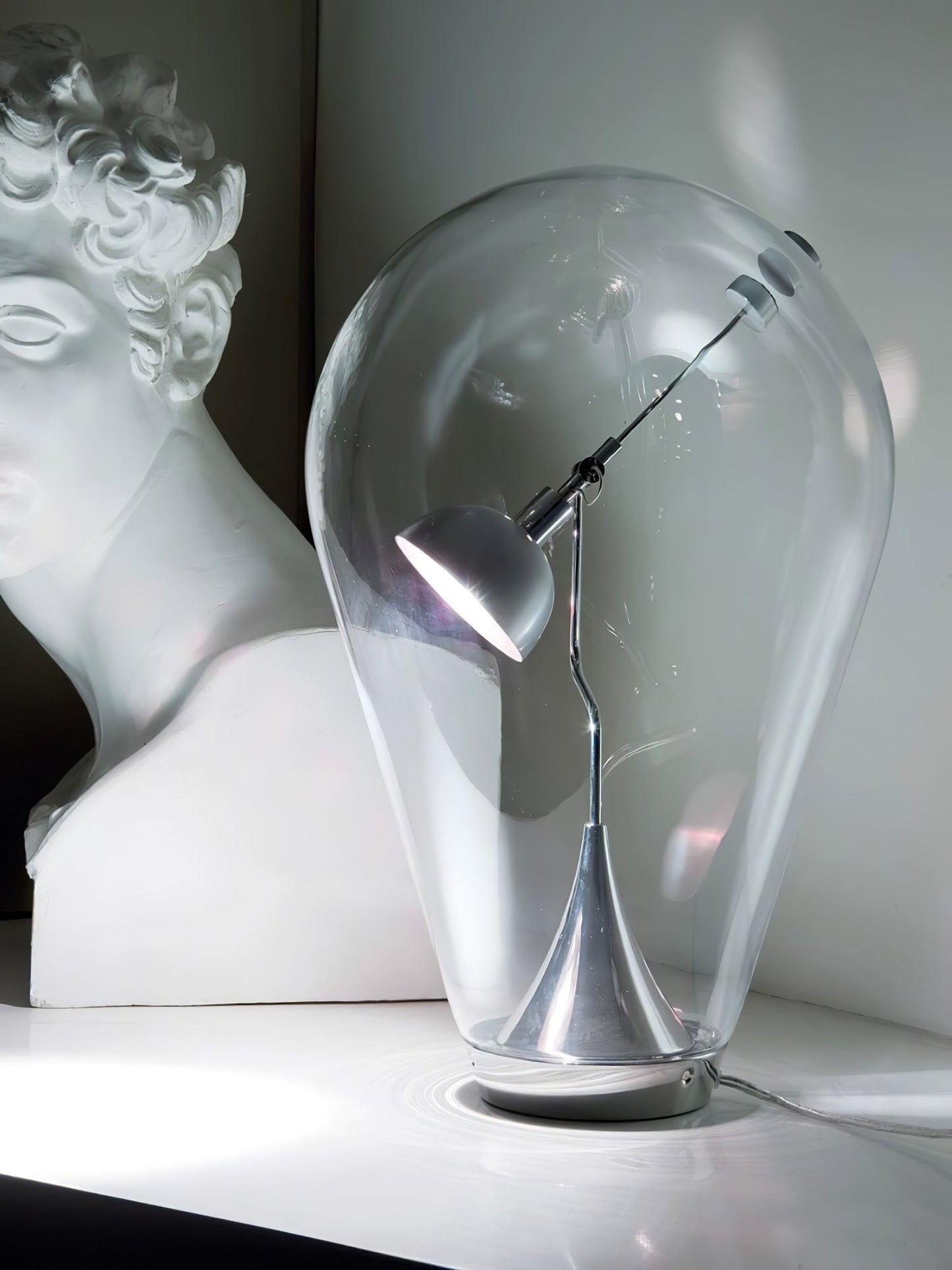 Blow Table Lamp