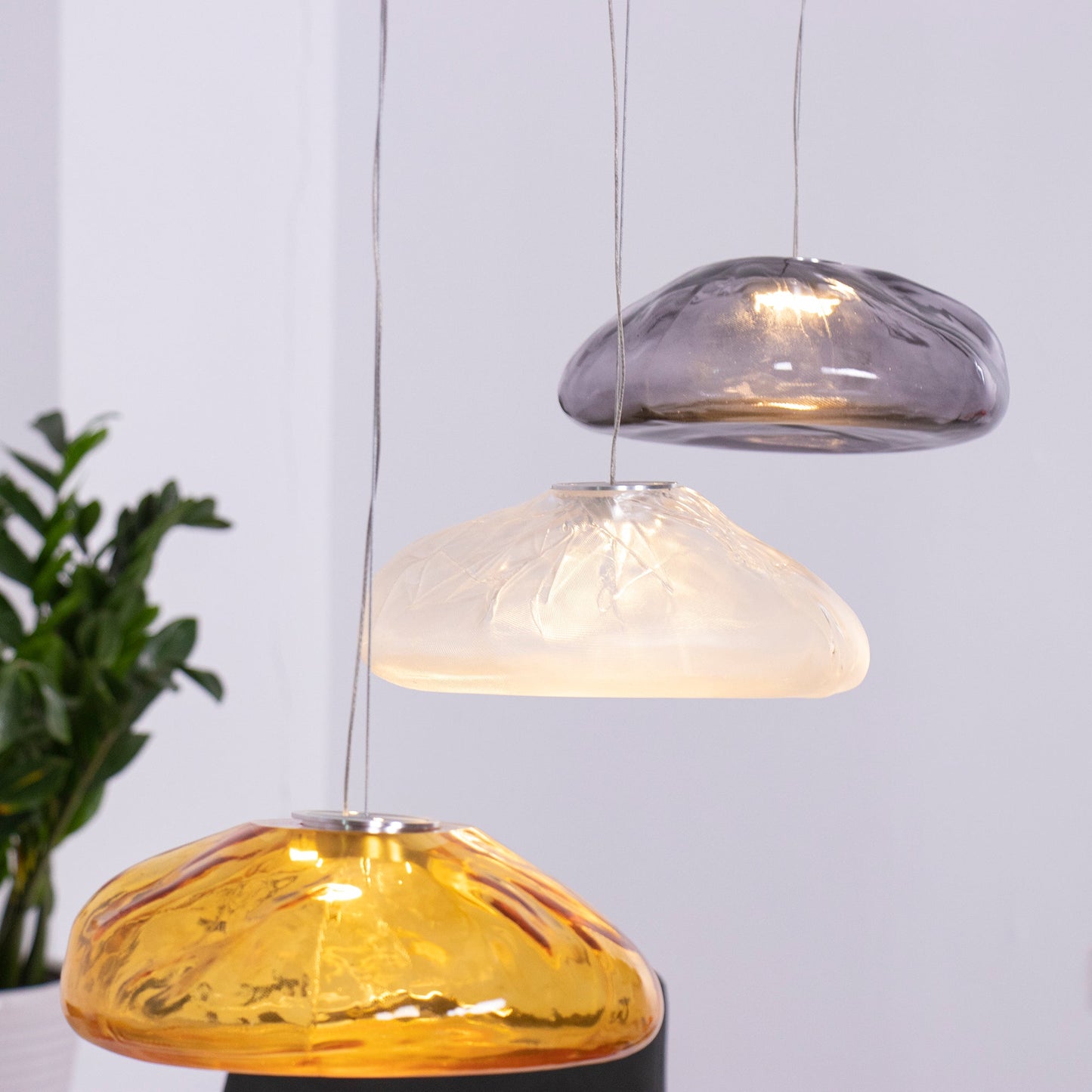 Blown Glass Mesh Pendant Light