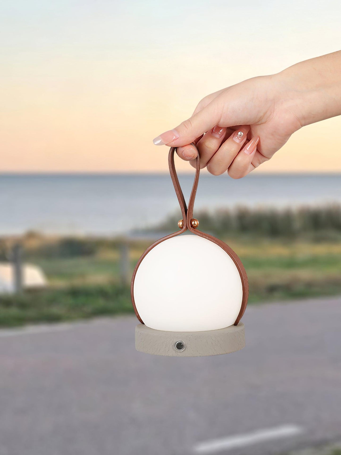 Bola Lantern Built-in Battery Table Lamp