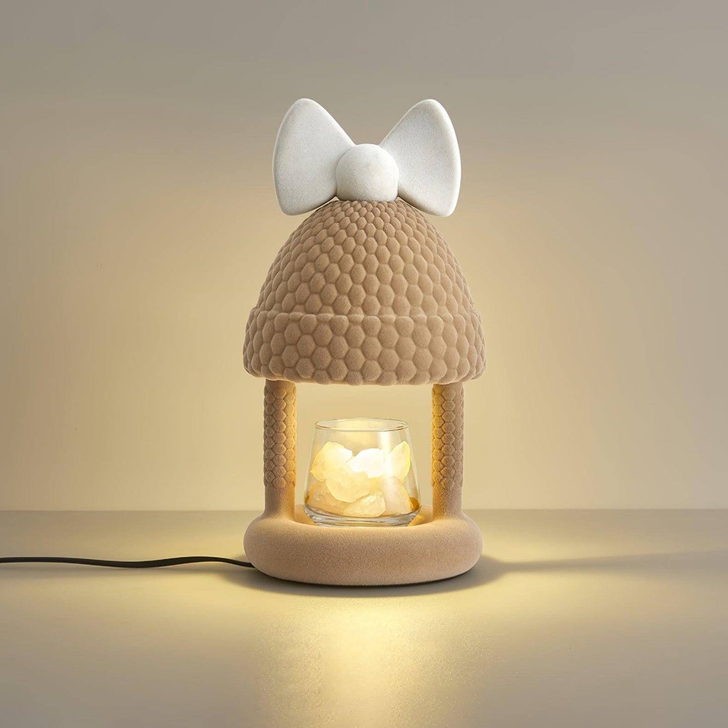 Bow Tie Hat Table Lamp