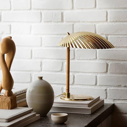 Brass Shell Table Lamp