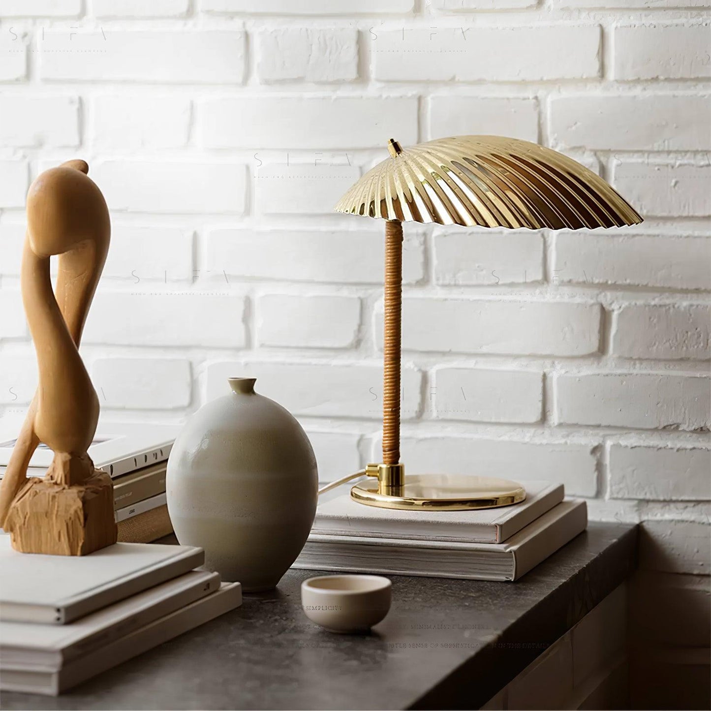 Brass Shell Table Lamp