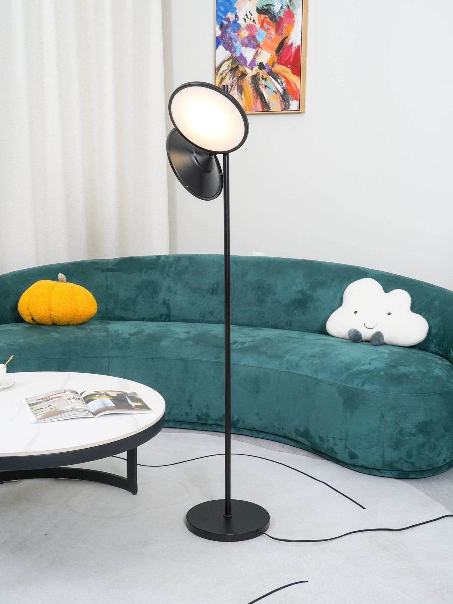 Bulat Floor Lamp