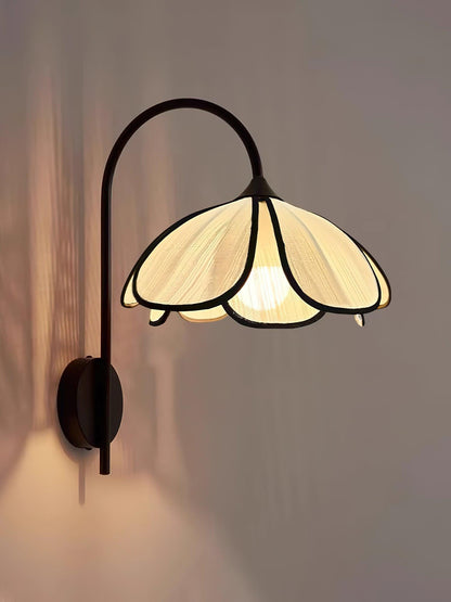 Burnt Petal Wall Lamp