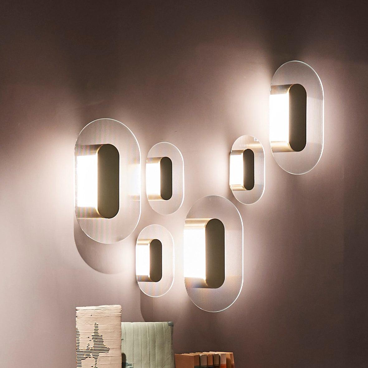 Button Wall Lamp