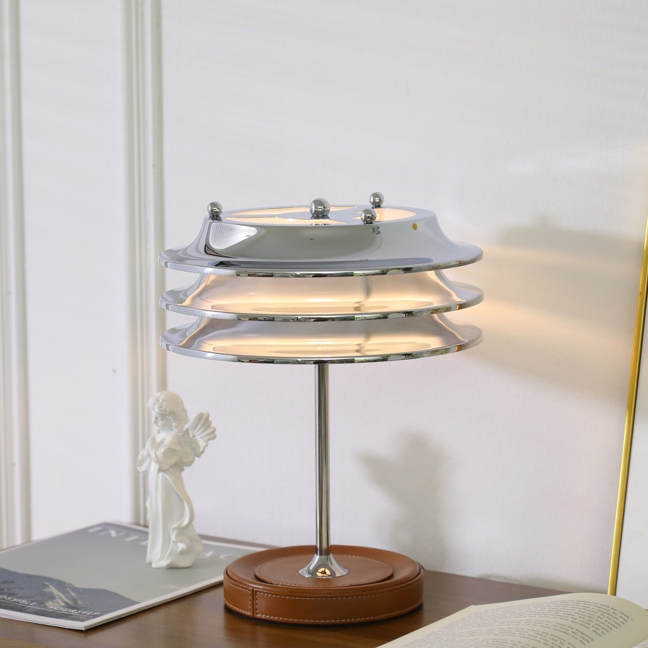Calystron Table Lamp