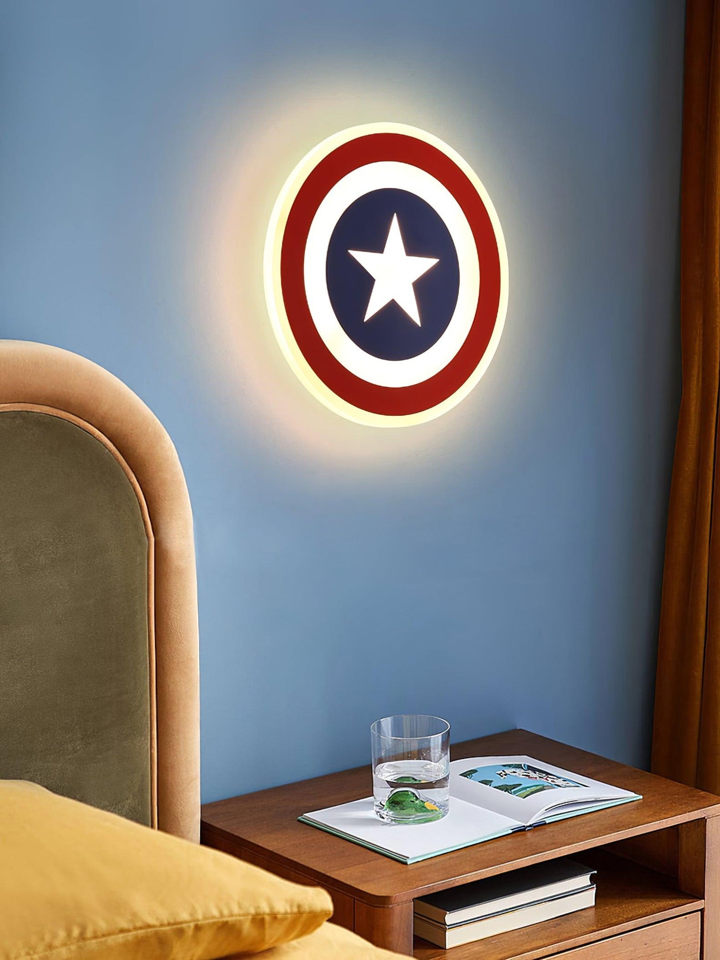 Captain Wall Lamp