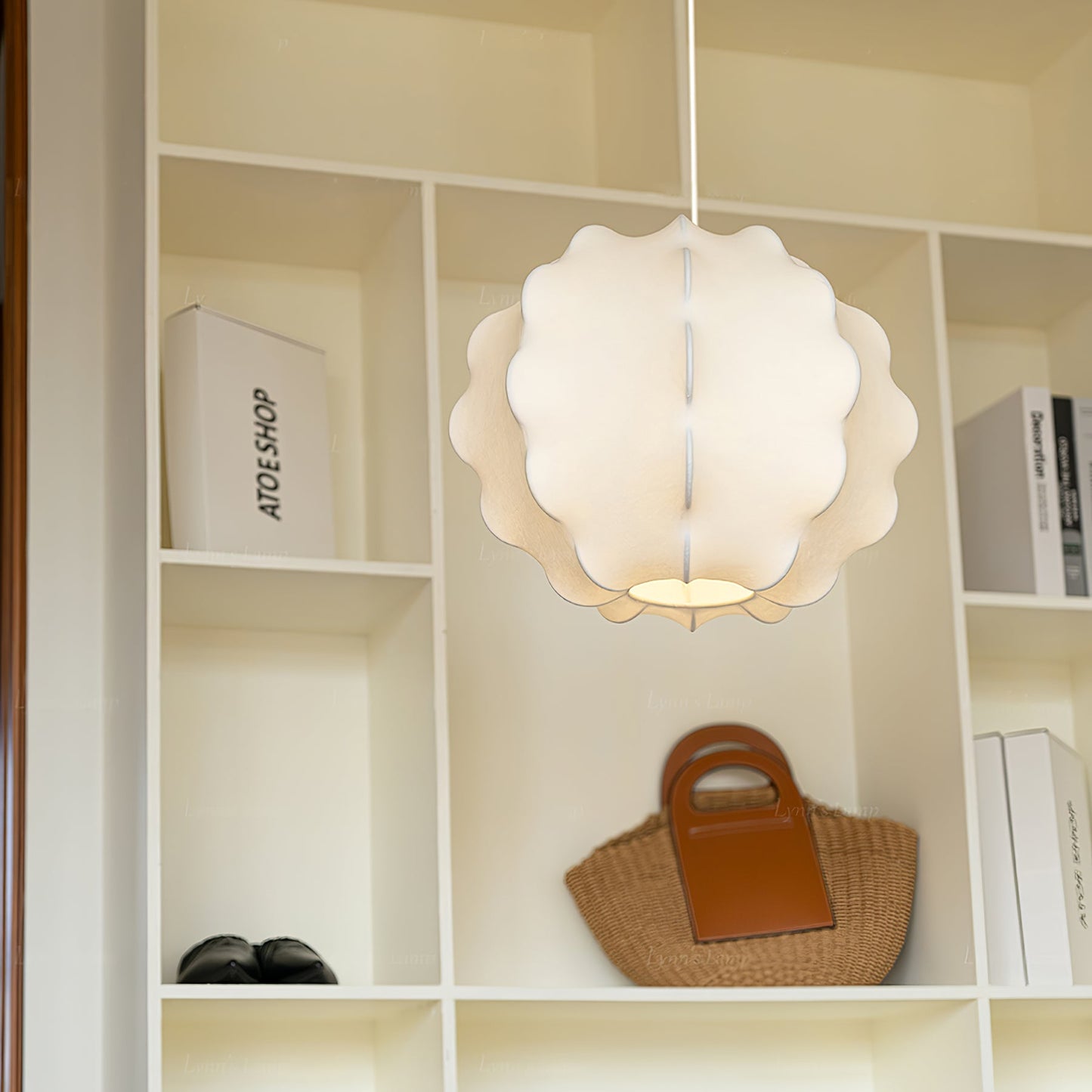 Celeste Petal Pendant Lamp