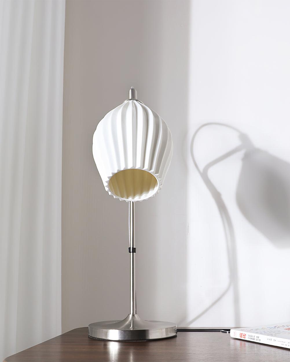 Ceramic Ribbed Table Lamp