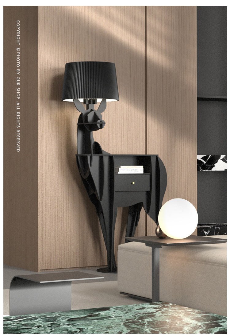 Cervus Deep Floor Lamp