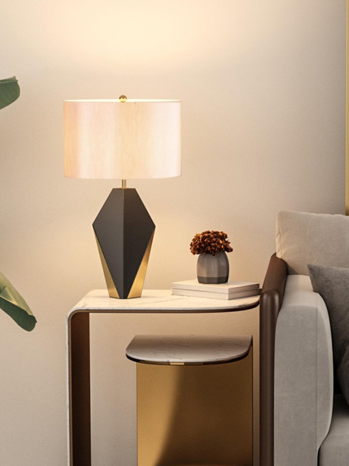 Checklist Table Lamp