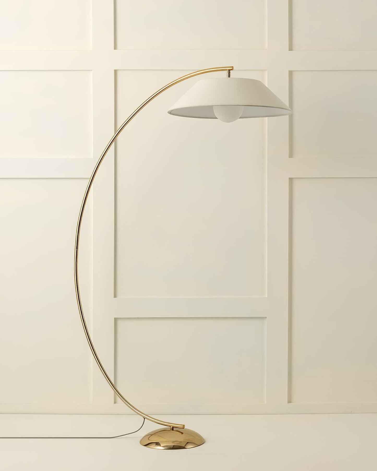 Circo Floor Lamp