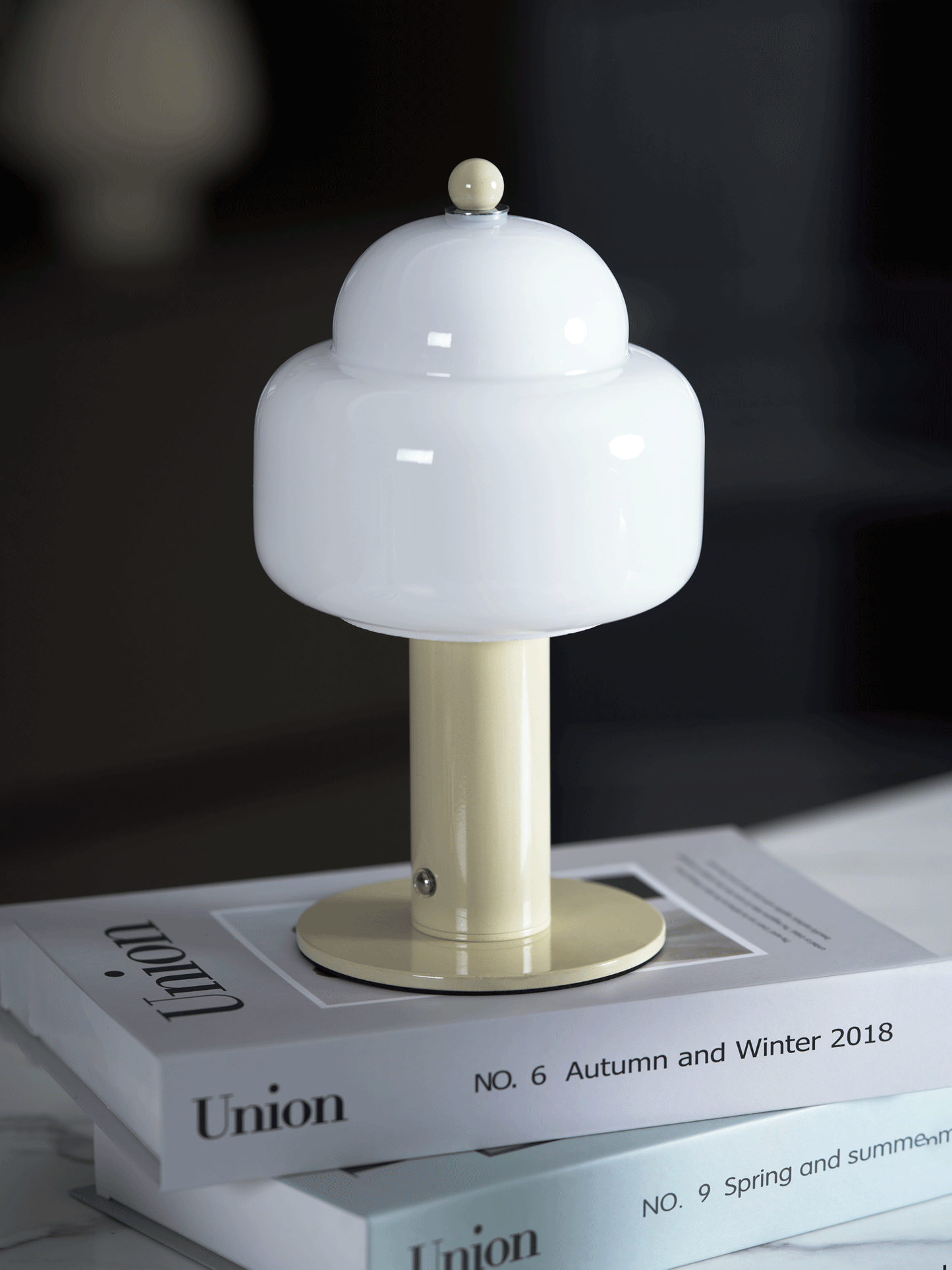 Cloud Dome Table Lamp
