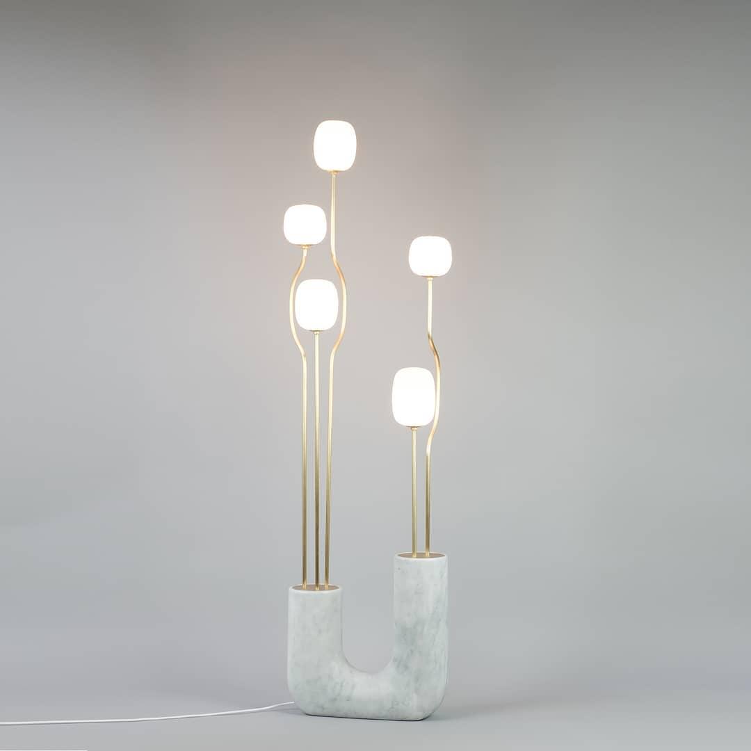 Comet Floor Lamp