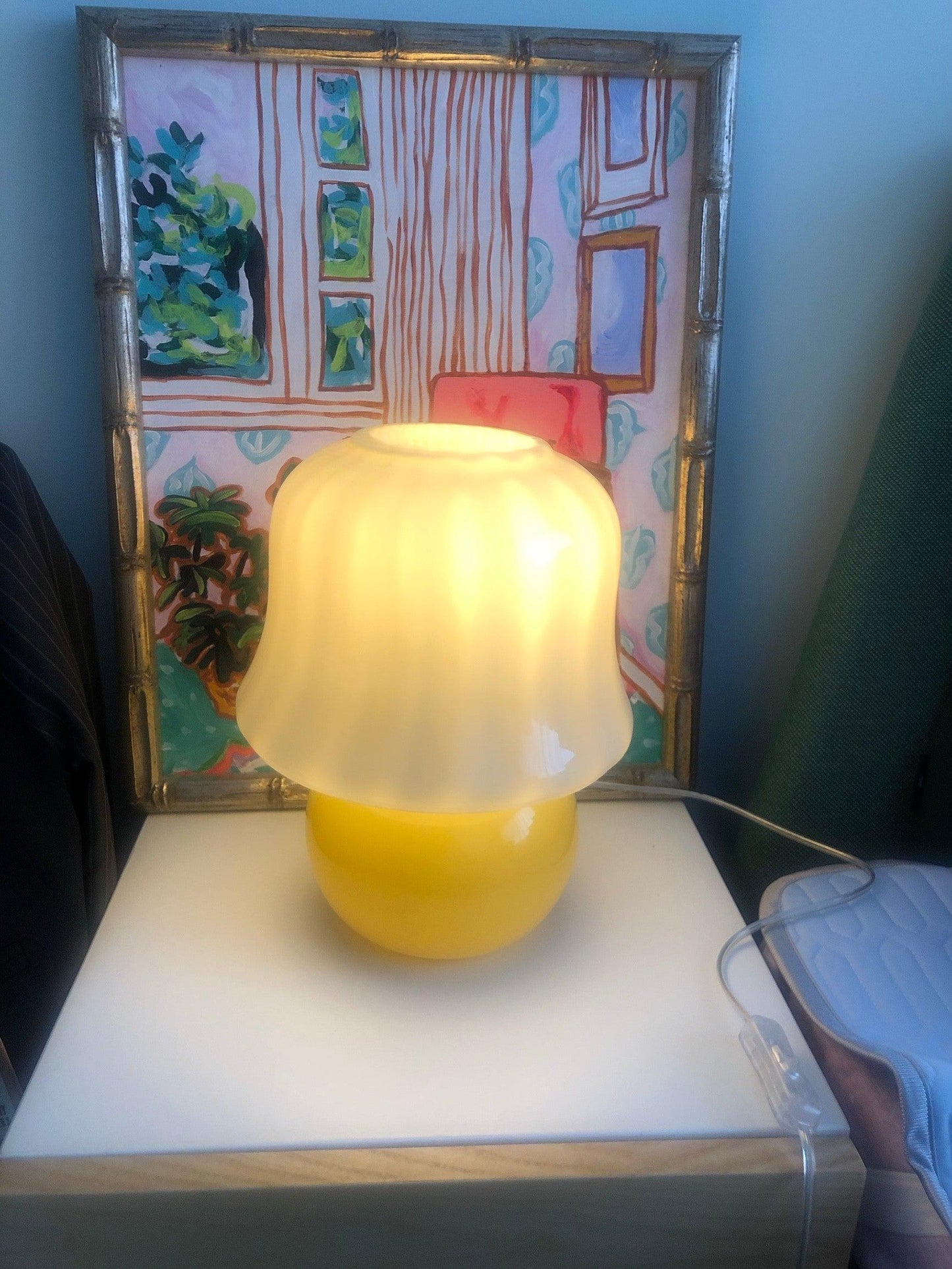 Creamy Mushroom Table Lamp