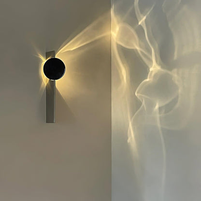 Creative Light And Shadow Wall Lamp