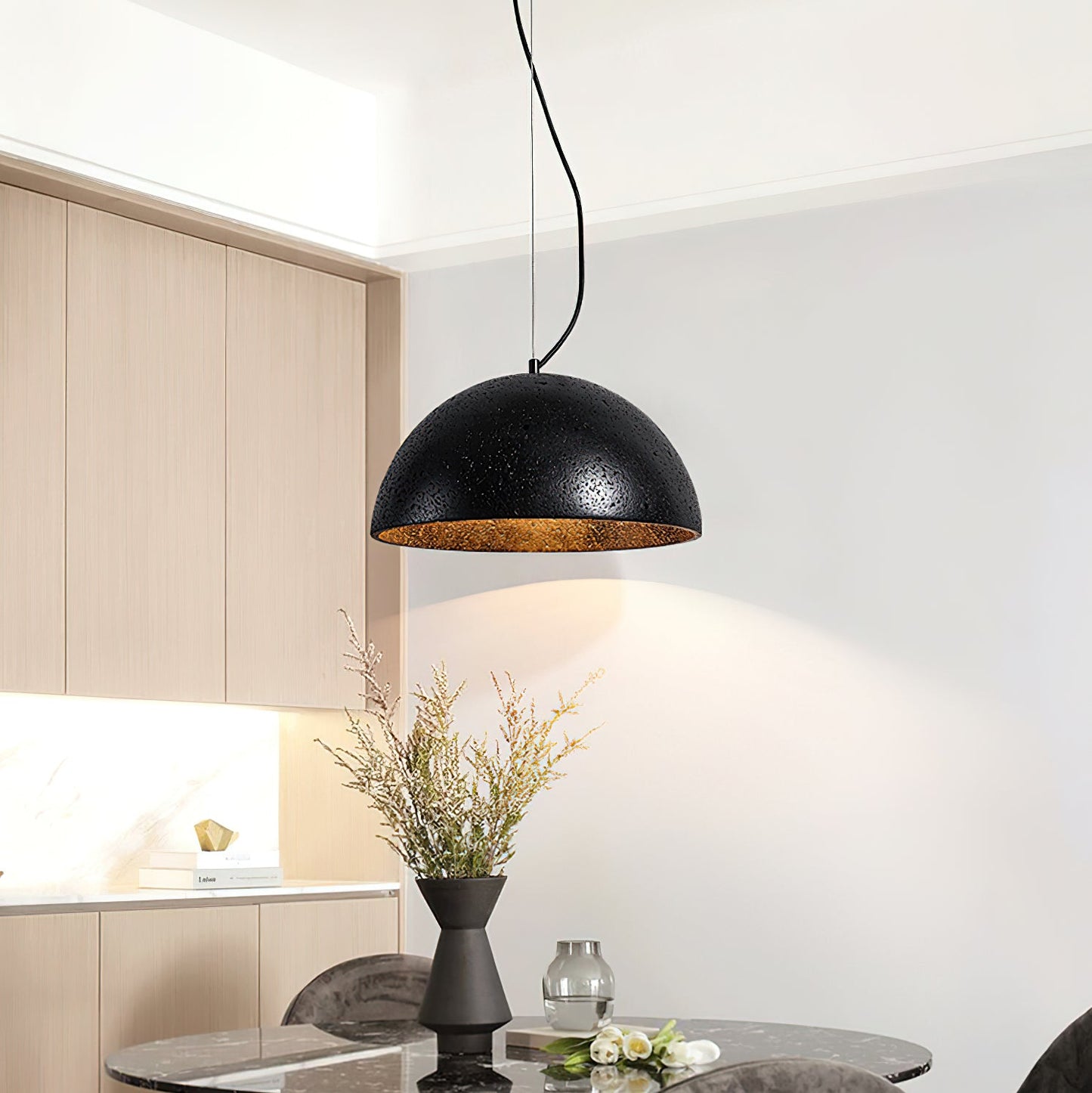 Crescent Glow Pendant Lamp