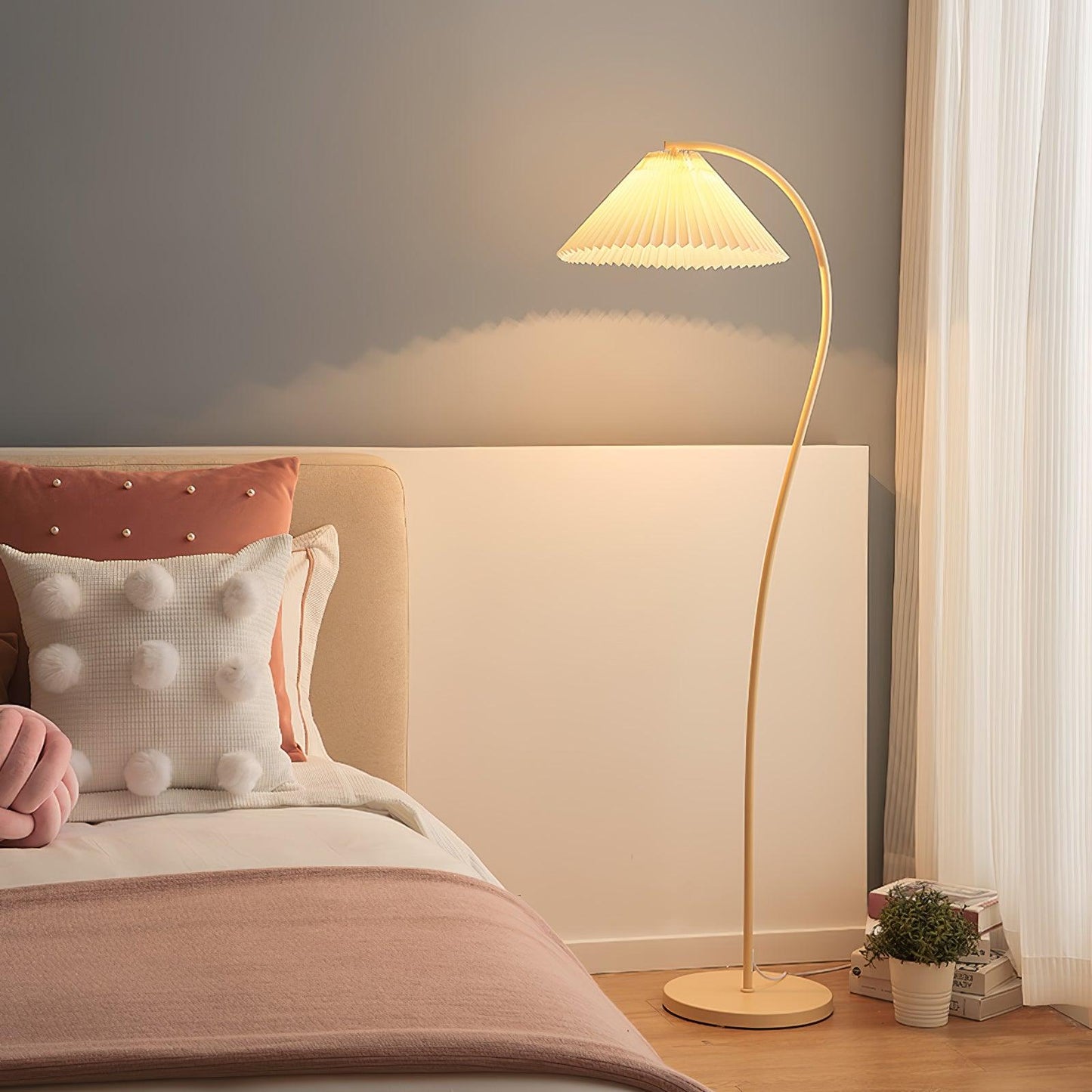 Crescini Pleated Floor Lamp