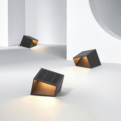 Cube Garden Solar Outdoor Light