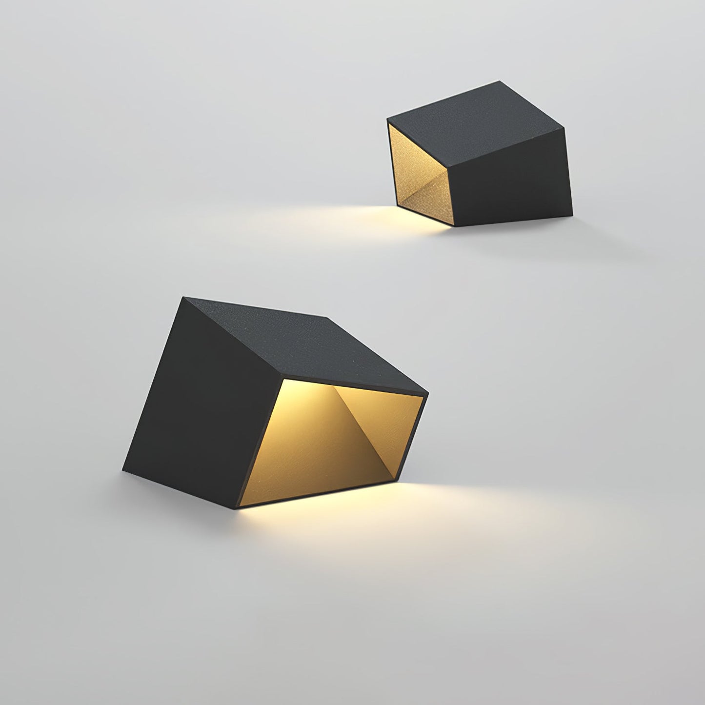 Cube Garden Solar Outdoor Light