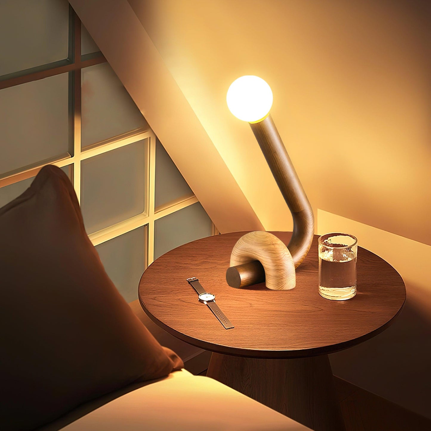 Curled Table Lamp