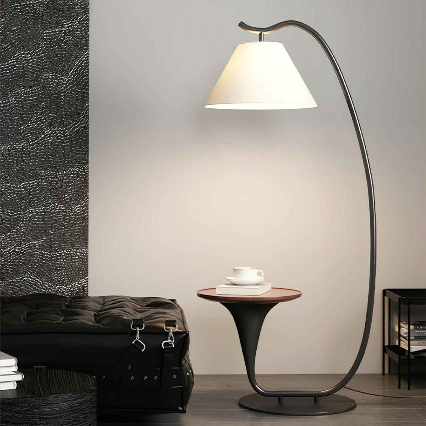 Curvature Floor Lamp