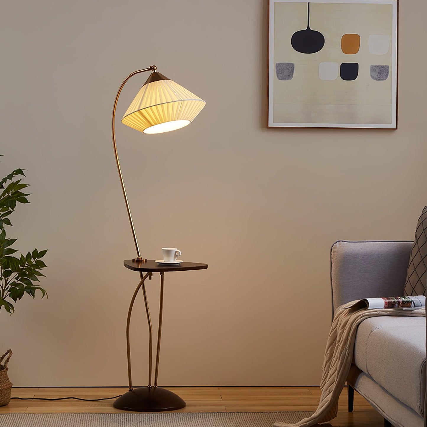 Curve With Table Floor Lamp