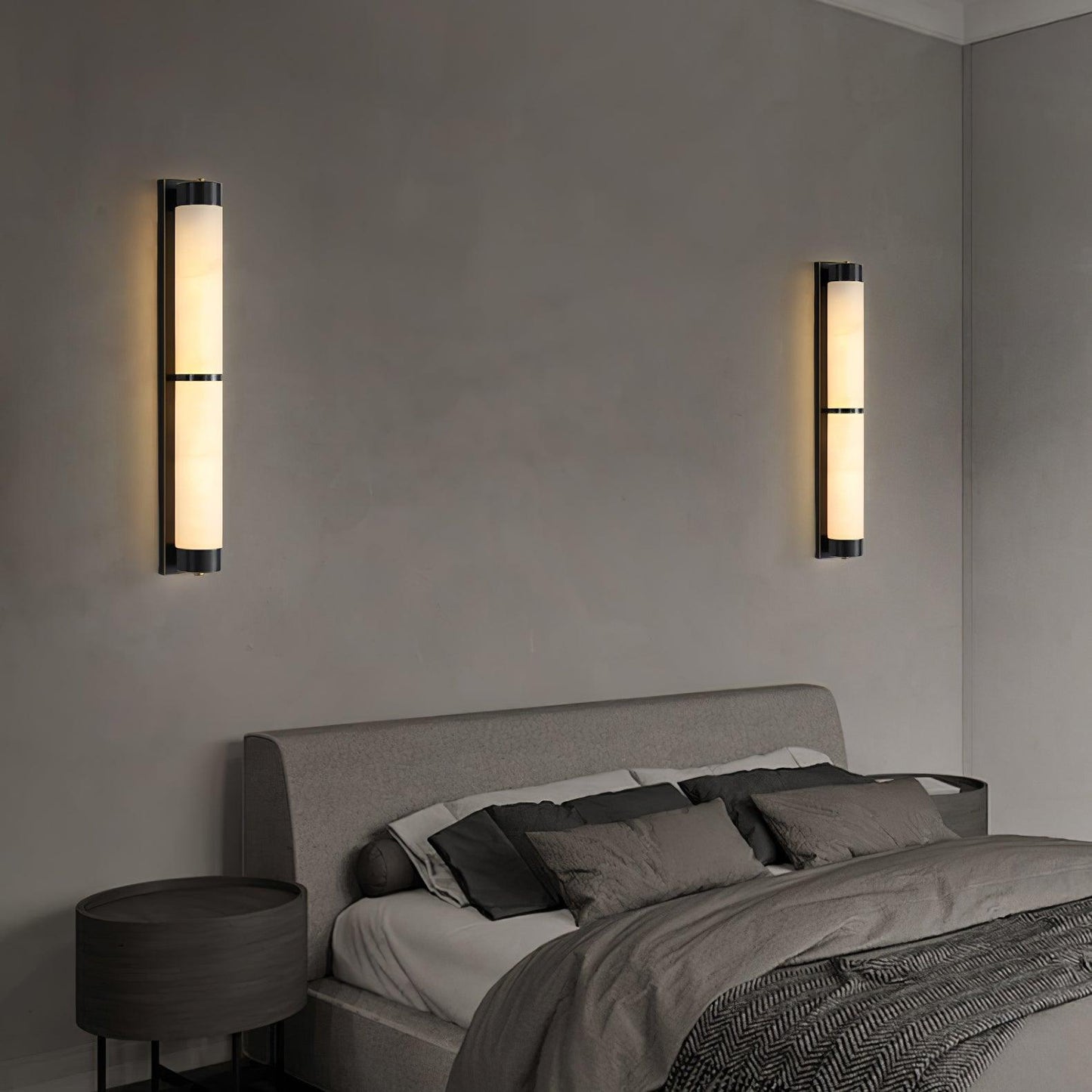 Cylindra Alabaster Brass Wall Light