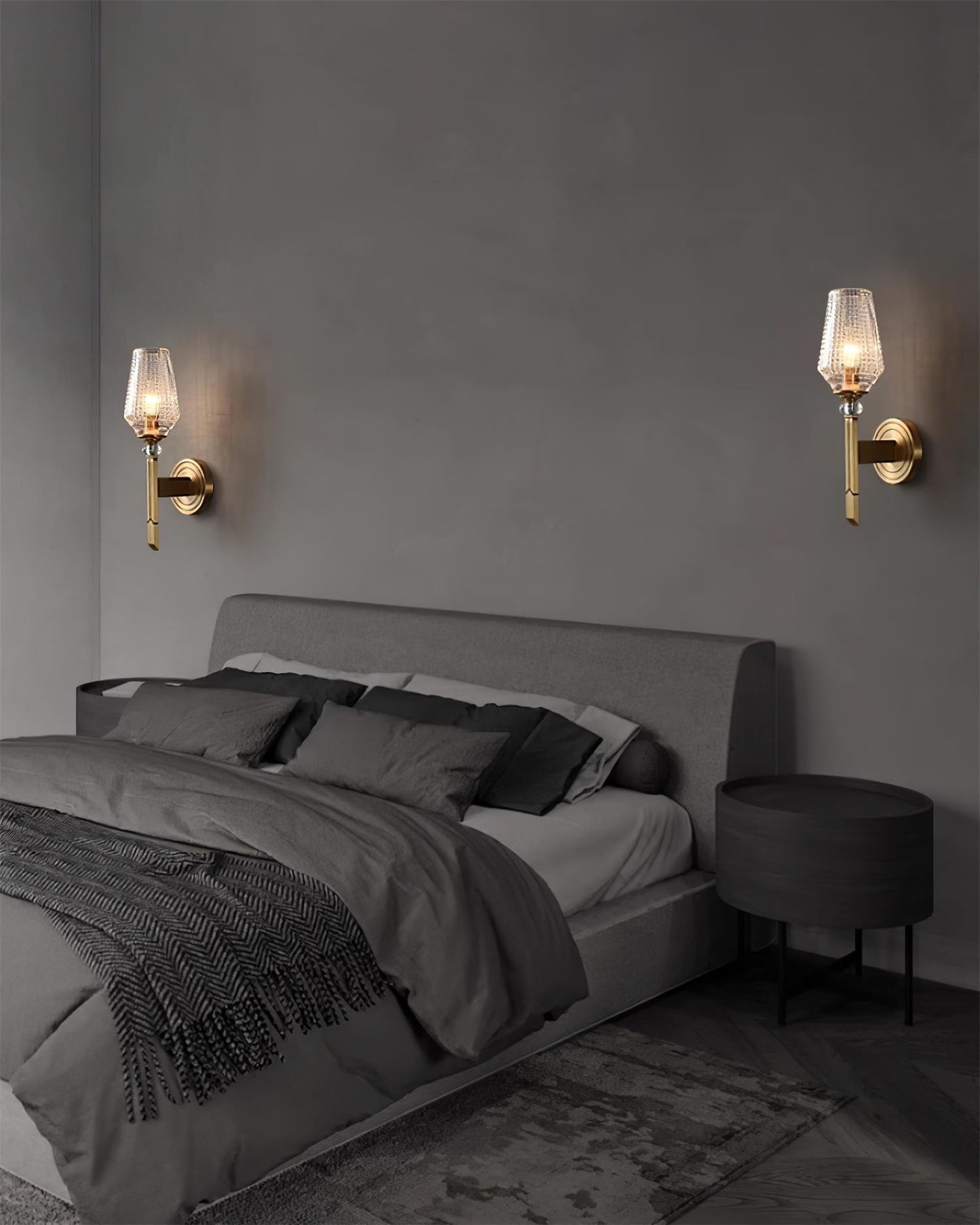 Devora Brass Wall Lamp